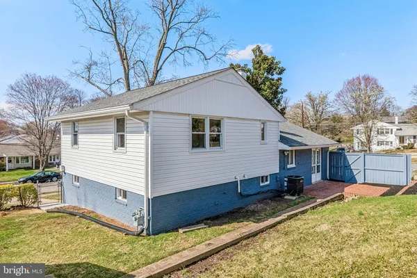 $625,000 | 6301 Julian Street, Springfield, VA 22150