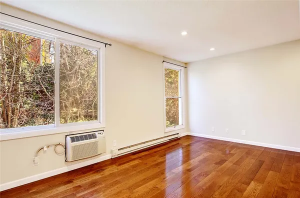 $2,300 | 274 South Main Street, Unit 27, Providence, RI 02903