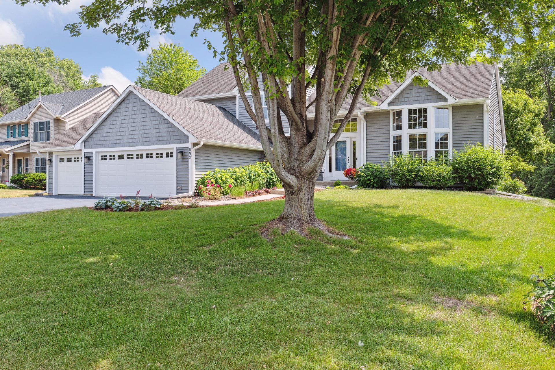 692 Oxford Road Eagan, MN 55123 - Photo 7 of 64 Gallery Image 7