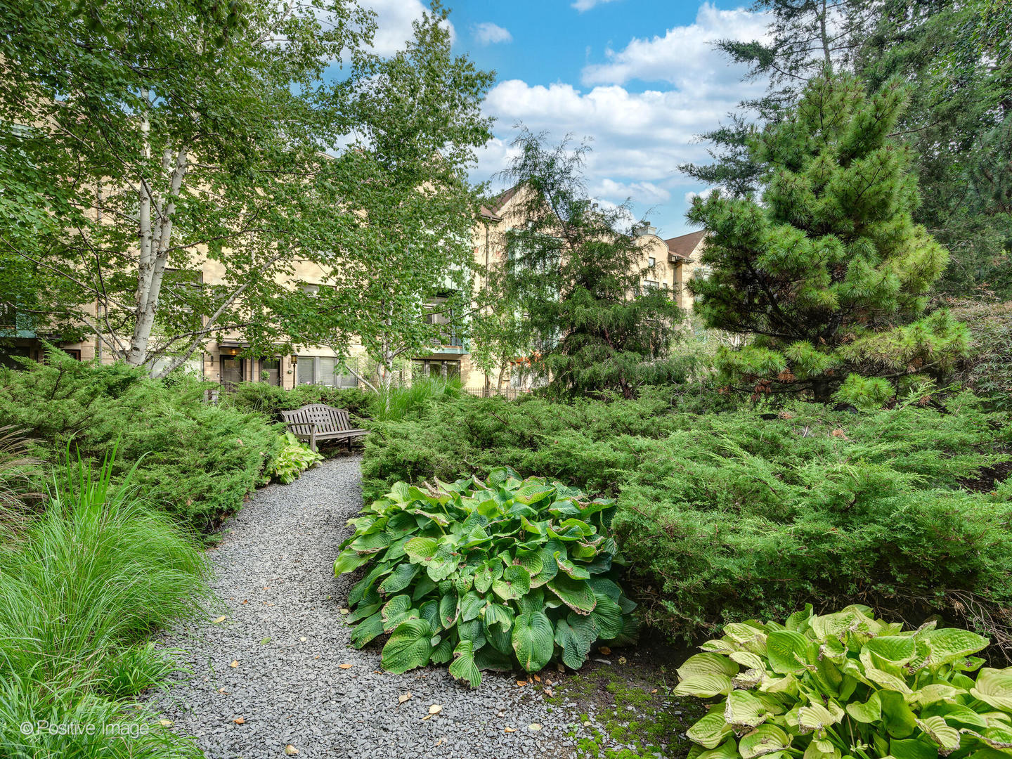 1301 West Madison Street, Unit 402 Chicago, IL 60607 - Photo 20 of 22 a view of a garden with plants