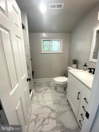 $3,400 | 5705 Denfield Road, Rockville, MD 20851