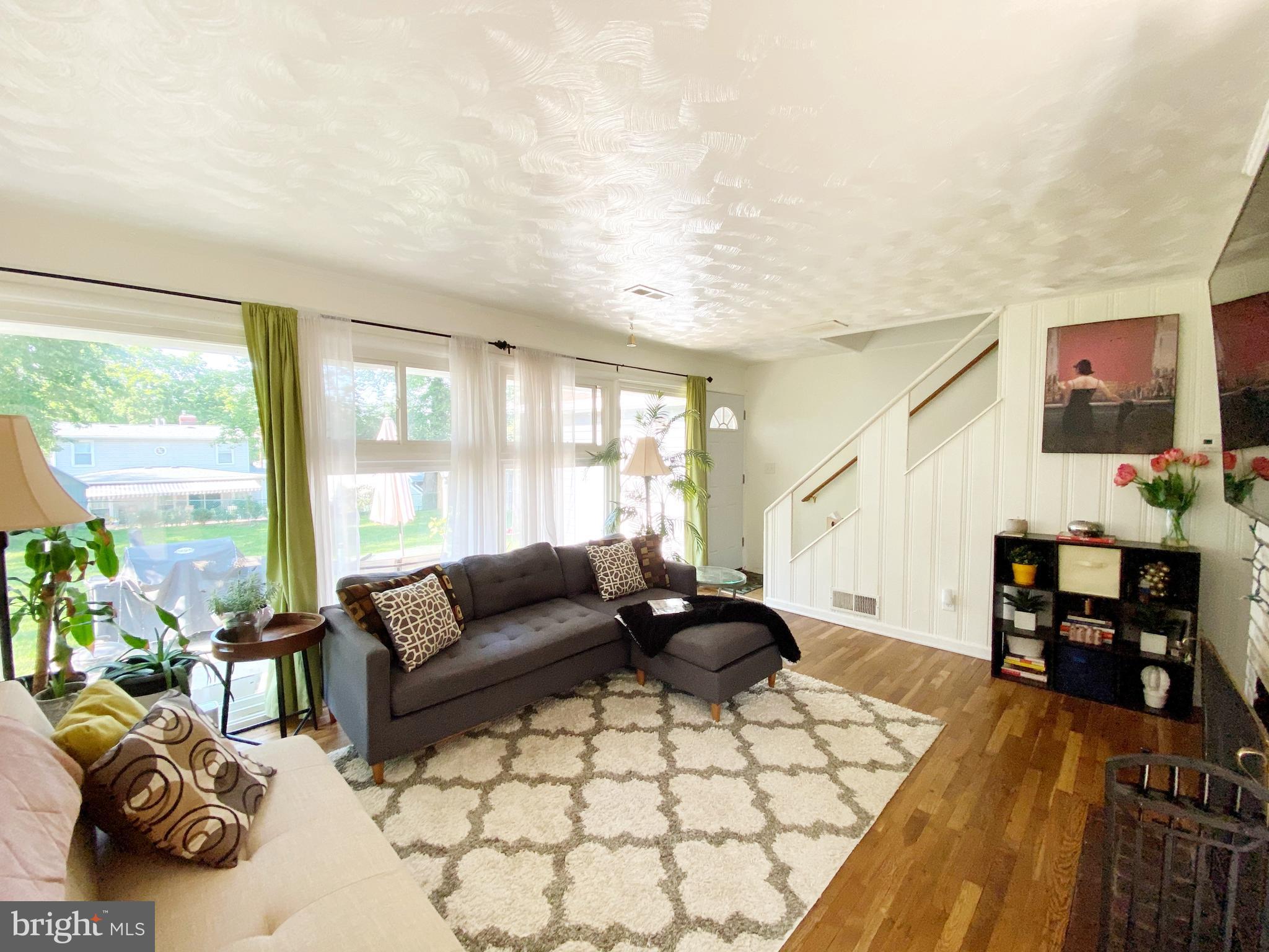 5705 Denfield Road Rockville, MD 20851 - Photo 3 of 14 Living room view from front door