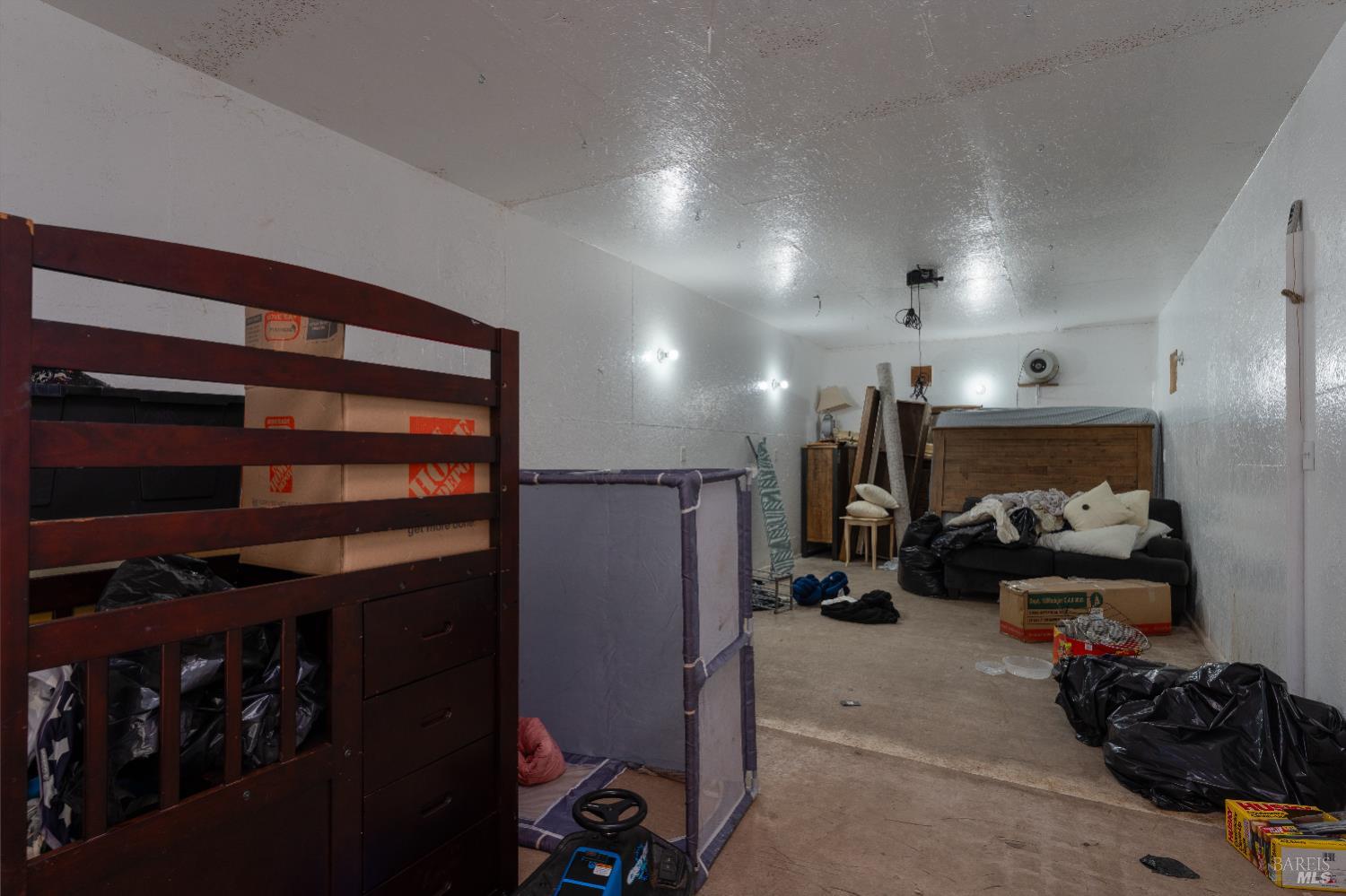 2580 Center Valley Road Willits, CA 95490 - Photo 15 of 43 a view of a room with gym equipment