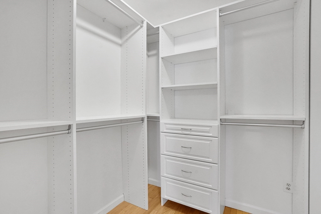 990 Frank Smith Road Longmeadow, MA 01106 - Photo 27 of 42