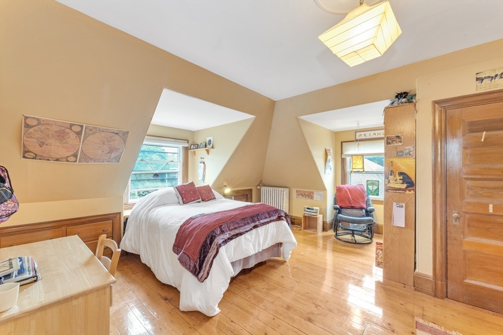 38 Spring Park Avenue Boston, MA 02130 - Photo 27 of 40