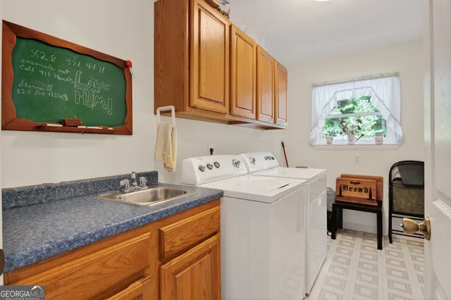 $625,000 | 192 Dobson Mountain Road, Franklin, NC 28734