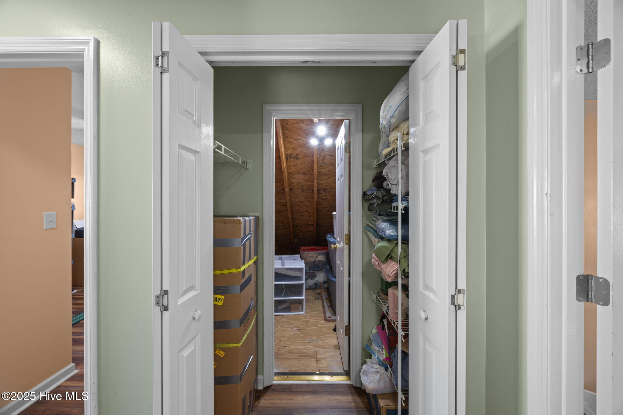 210 Stony Branch Road New Bern, NC 28562 - Photo 28 of 54 Walk In Attic Closet Storage
