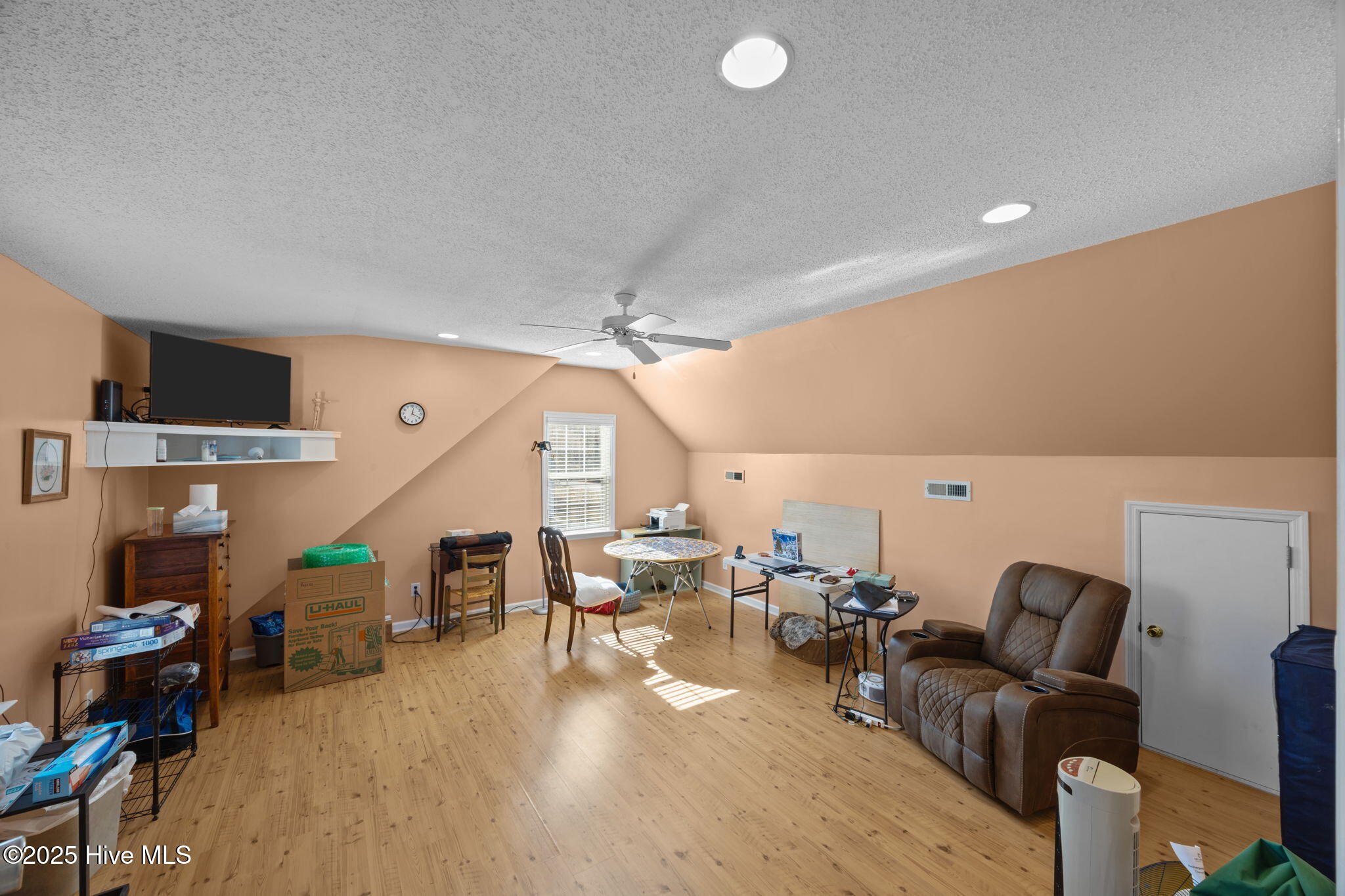 210 Stony Branch Road New Bern, NC 28562 - Photo 29 of 54 Bonus Room