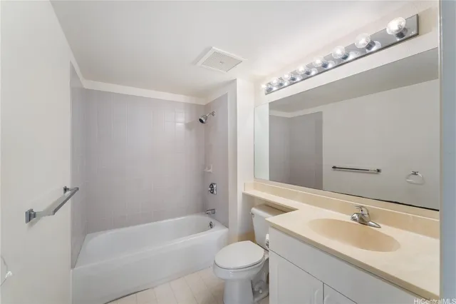 $590,000 | 3054 Ala Poha Place, Unit 1902, Honolulu, HI 96818