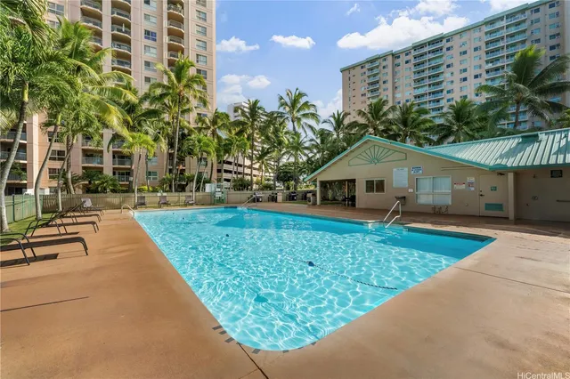 $590,000 | 3054 Ala Poha Place, Unit 1902, Honolulu, HI 96818