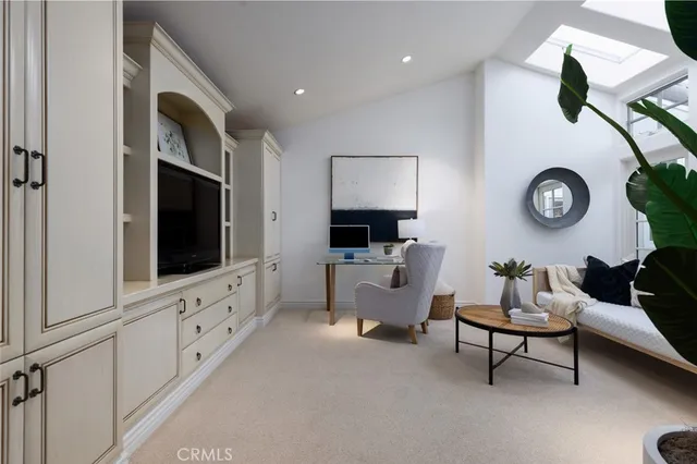 $3,495,000 | 1905 Yacht Maria, Newport Beach, CA 92660