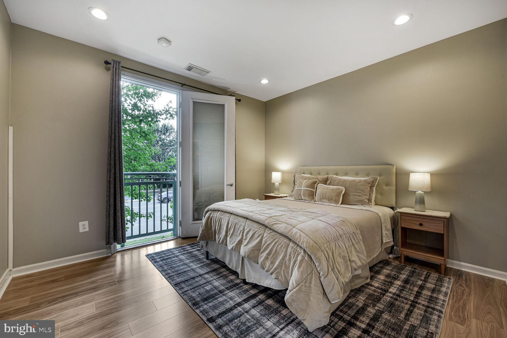 12000 Market Street, Unit 182 Reston, VA 20190 - Photo 12 of 30 Primary Bedroom
