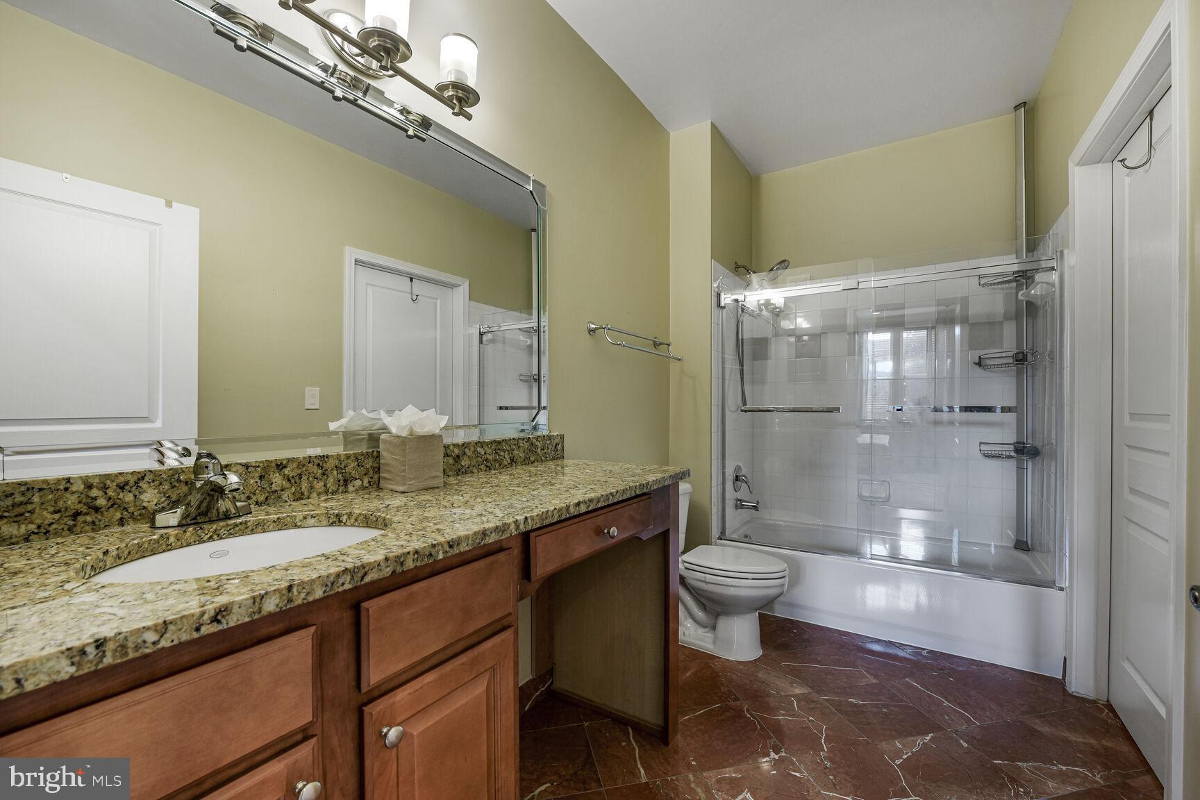 12000 Market Street, Unit 182 Reston, VA 20190 - Photo 17 of 30 Full Bath 2