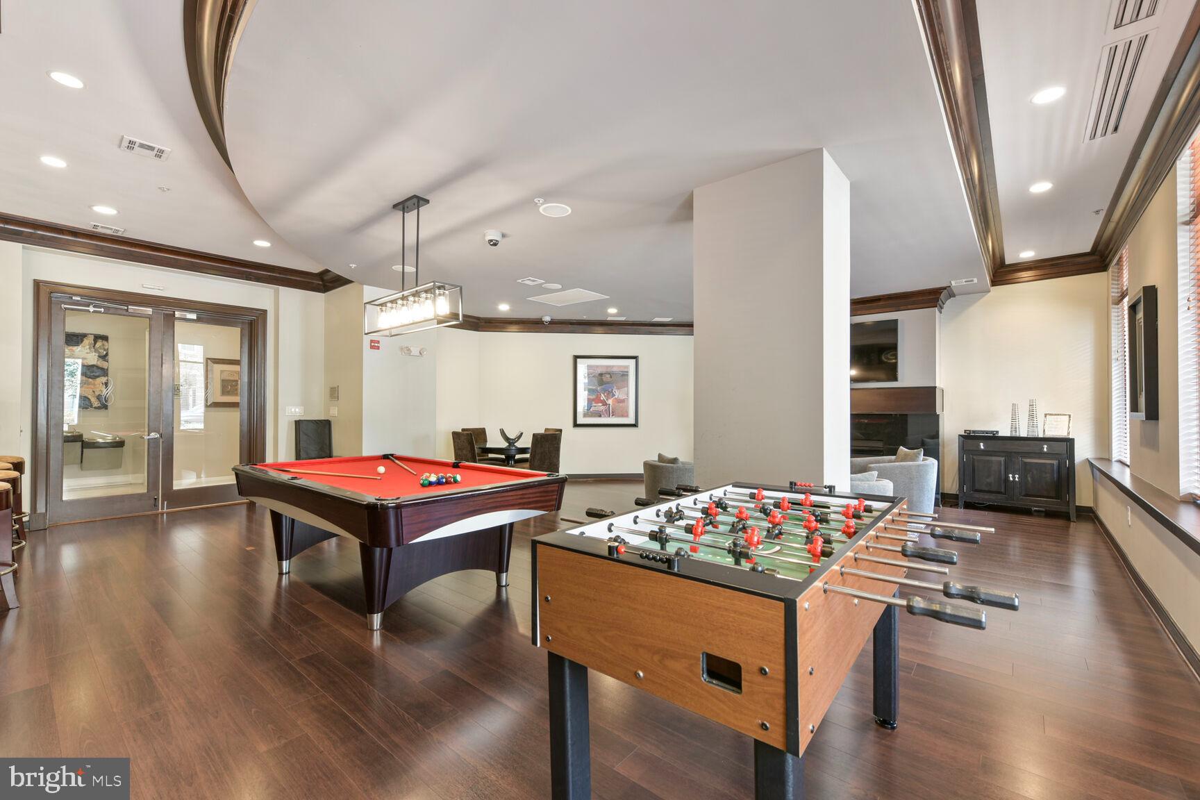 12000 Market Street, Unit 182 Reston, VA 20190 - Photo 28 of 30 Amenities