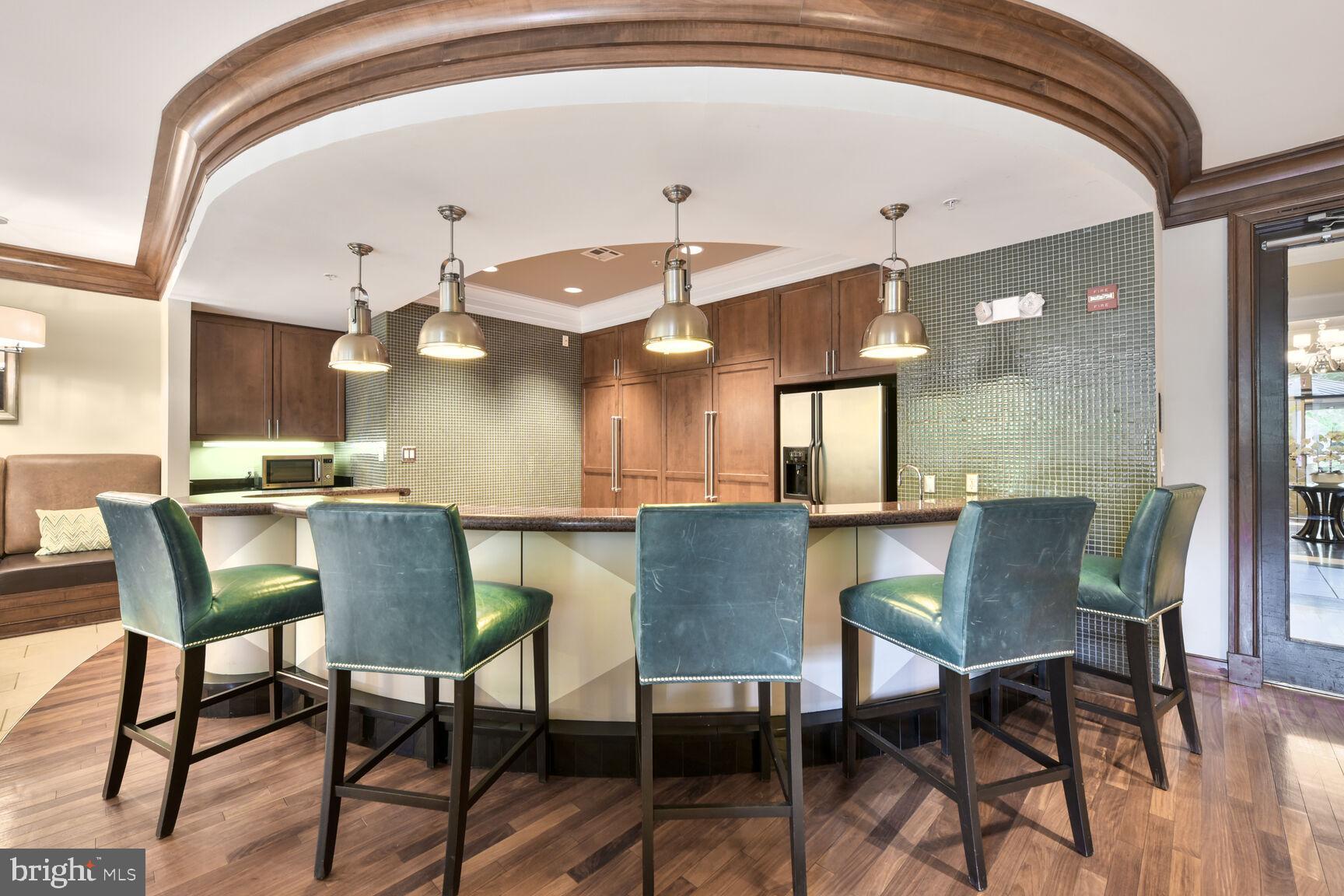 12000 Market Street, Unit 182 Reston, VA 20190 - Photo 29 of 30 Amenities
