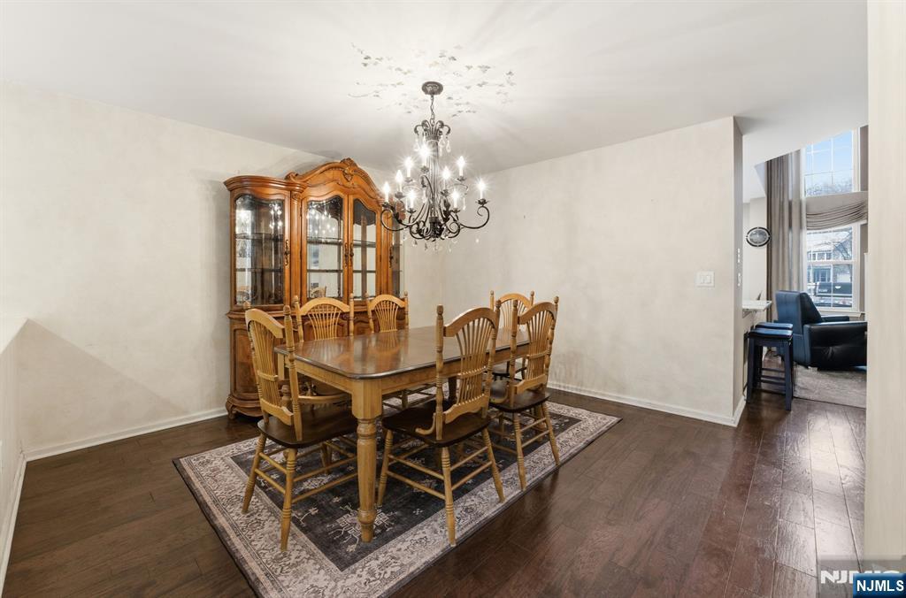 496 Shadow Mountain Road Mahwah, NJ 07430 - Photo 5 of 47