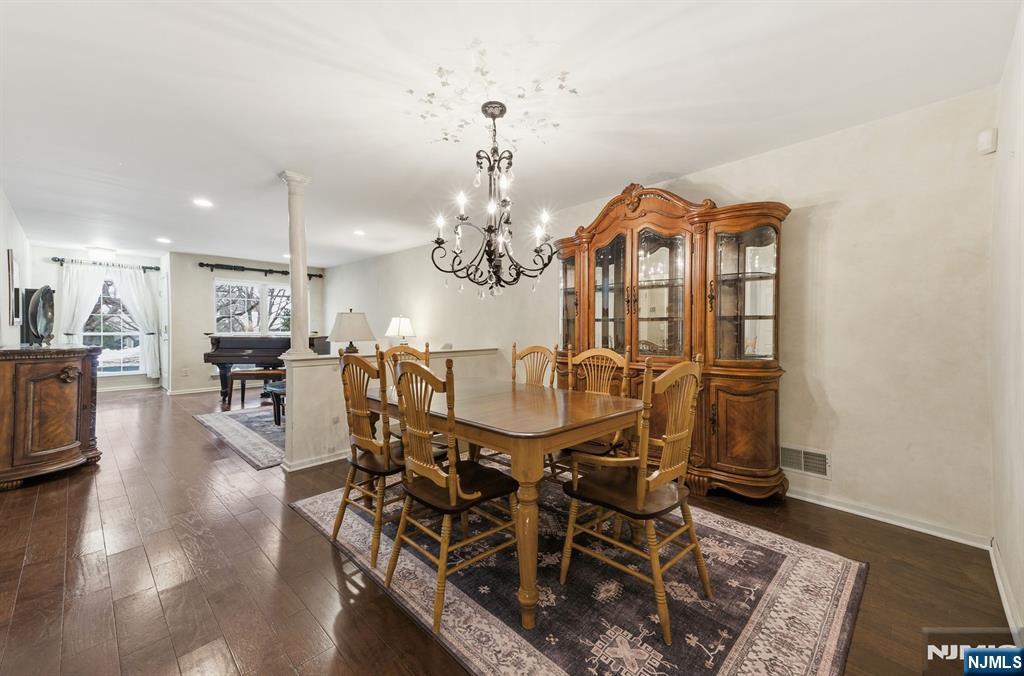 496 Shadow Mountain Road Mahwah, NJ 07430 - Photo 6 of 47