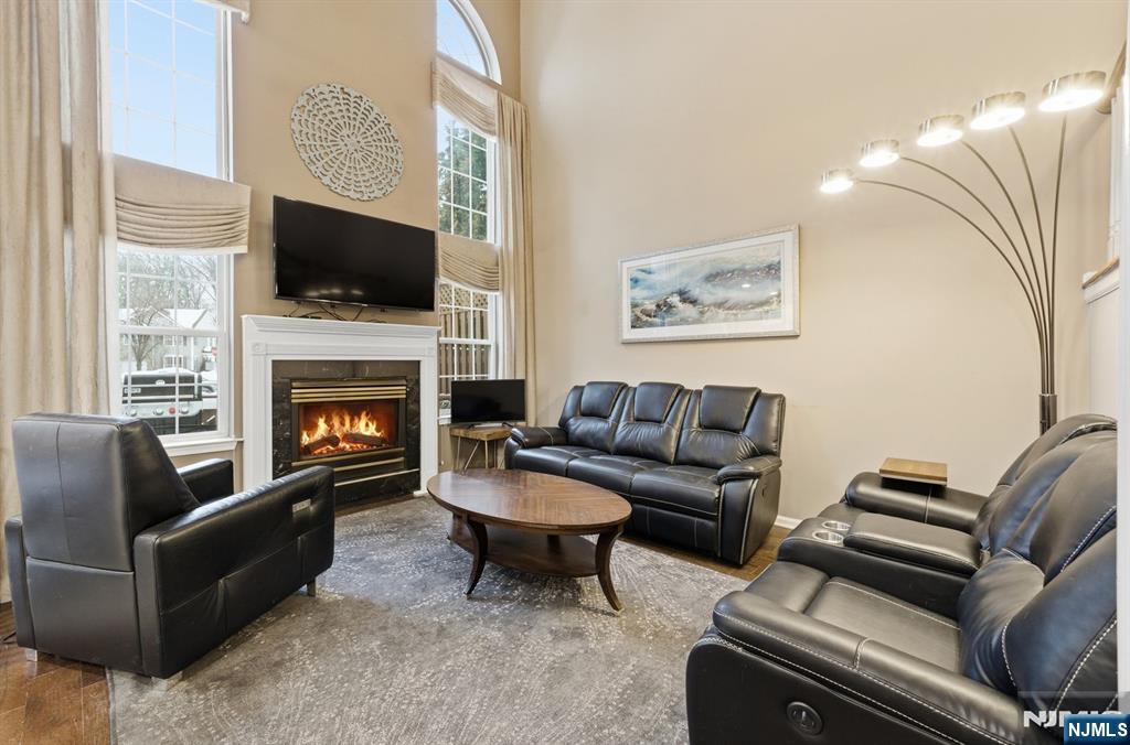 496 Shadow Mountain Road Mahwah, NJ 07430 - Photo 7 of 47