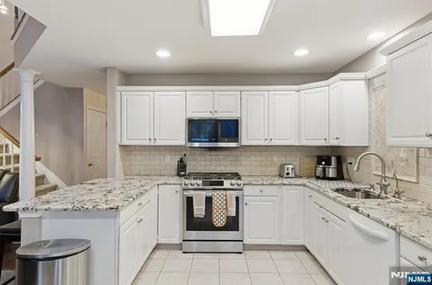 $849,000 | 496 Shadow Mountain Road, Mahwah, NJ 07430