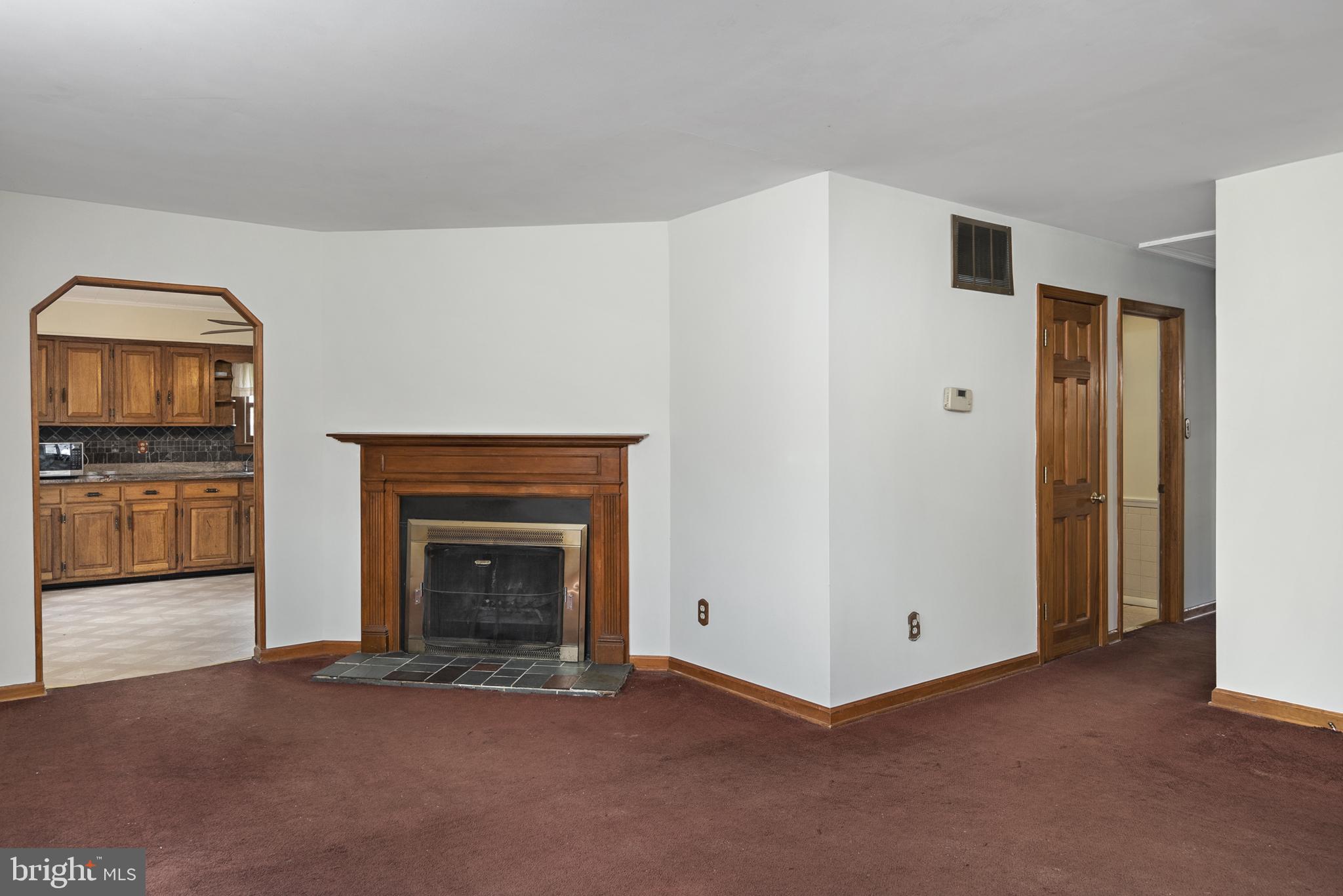 12 Peach Road Elkton, MD 21921 - Photo 2 of 18 WOOD BURNING FIREPLACE