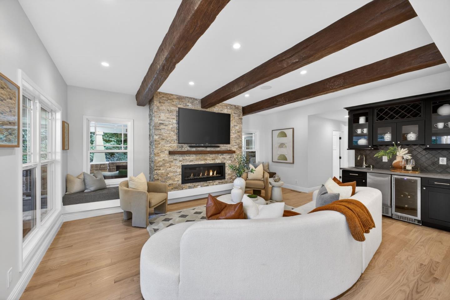 815 Crystal Springs Road Hillsborough, CA 94010 - Photo 21 of 104