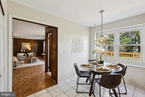 $760,000 | 8 Woodbury Lane, Lawrenceville, NJ 08648
