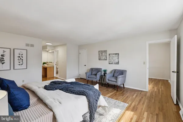 $760,000 | 8 Woodbury Lane, Lawrenceville, NJ 08648