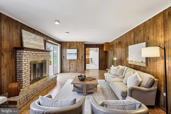 $760,000 | 8 Woodbury Lane, Lawrenceville, NJ 08648