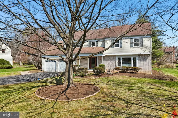 $760,000 | 8 Woodbury Lane, Lawrenceville, NJ 08648