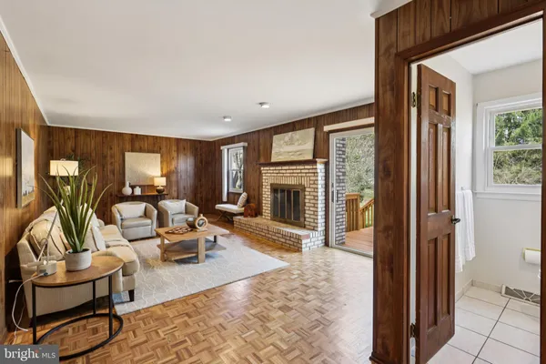 $760,000 | 8 Woodbury Lane, Lawrenceville, NJ 08648