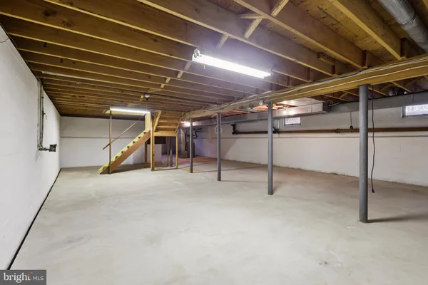 $760,000 | 8 Woodbury Lane, Lawrenceville, NJ 08648