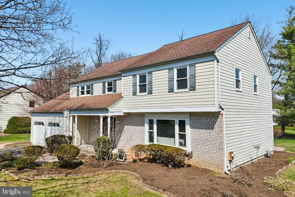 $760,000 | 8 Woodbury Lane, Lawrenceville, NJ 08648