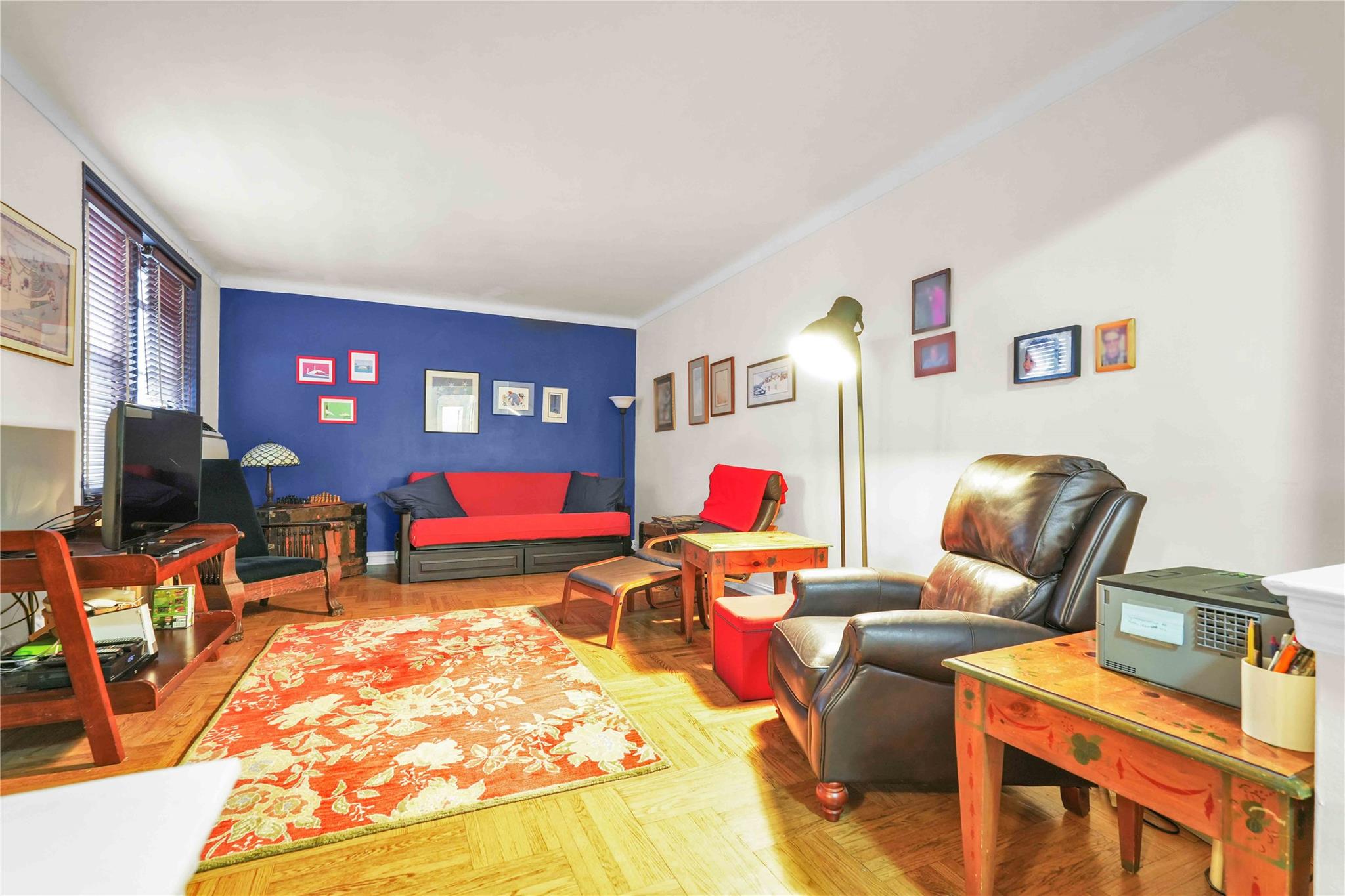 84-51 Beverly Road, Unit 5P Queens, NY 11415 - Photo 6 of 19 View of living area