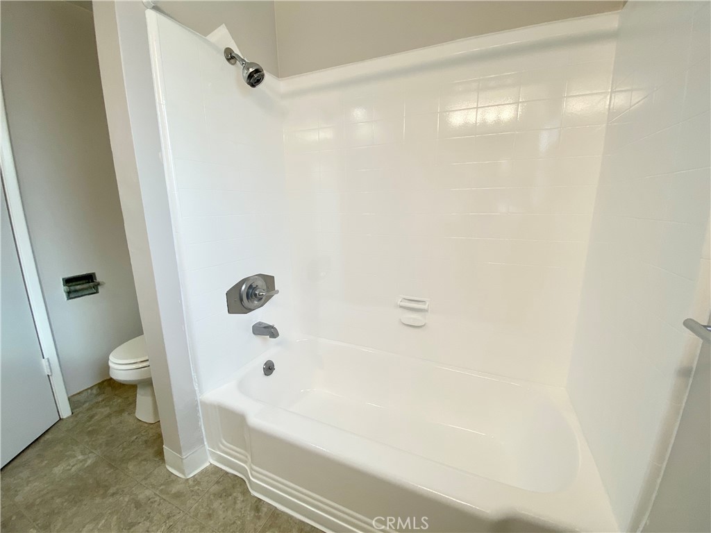 3335 Triangle Place, Unit 6 Glendale, CA 91208 - Photo 11 of 12