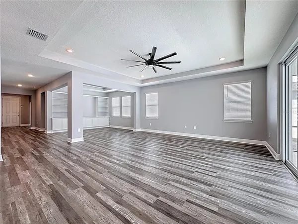 $5,495 | 17535 Cantarina Cove, Lakewood Ranch, FL 34211