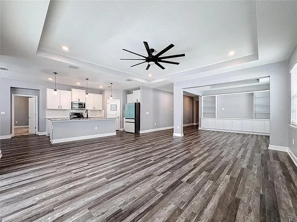 $5,495 | 17535 Cantarina Cove, Lakewood Ranch, FL 34211