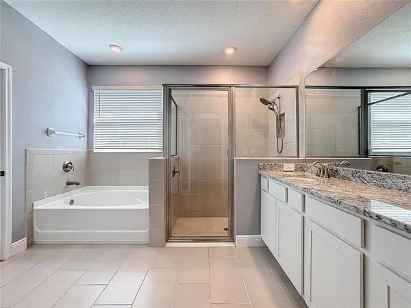 $5,495 | 17535 Cantarina Cove, Lakewood Ranch, FL 34211