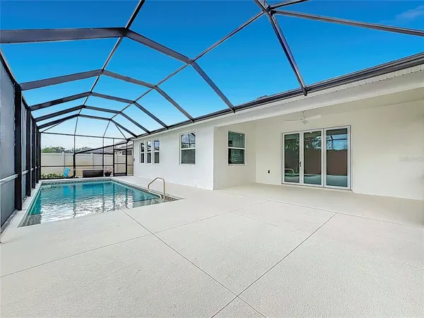 $5,495 | 17535 Cantarina Cove, Lakewood Ranch, FL 34211