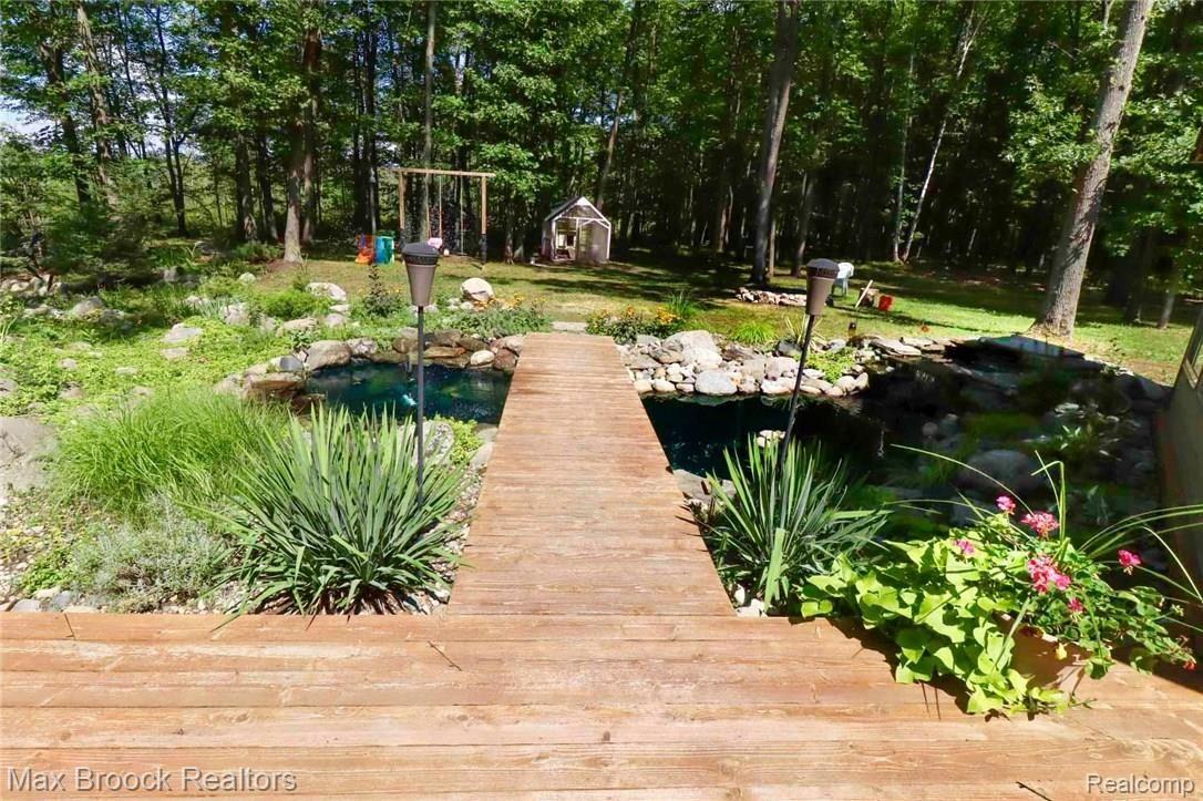 2275 Morris Road Lapeer, MI 48446 - Photo 15 of 81 5C601781-E2EB-42A3-AAB5-39F0D1F035EB.jpeg