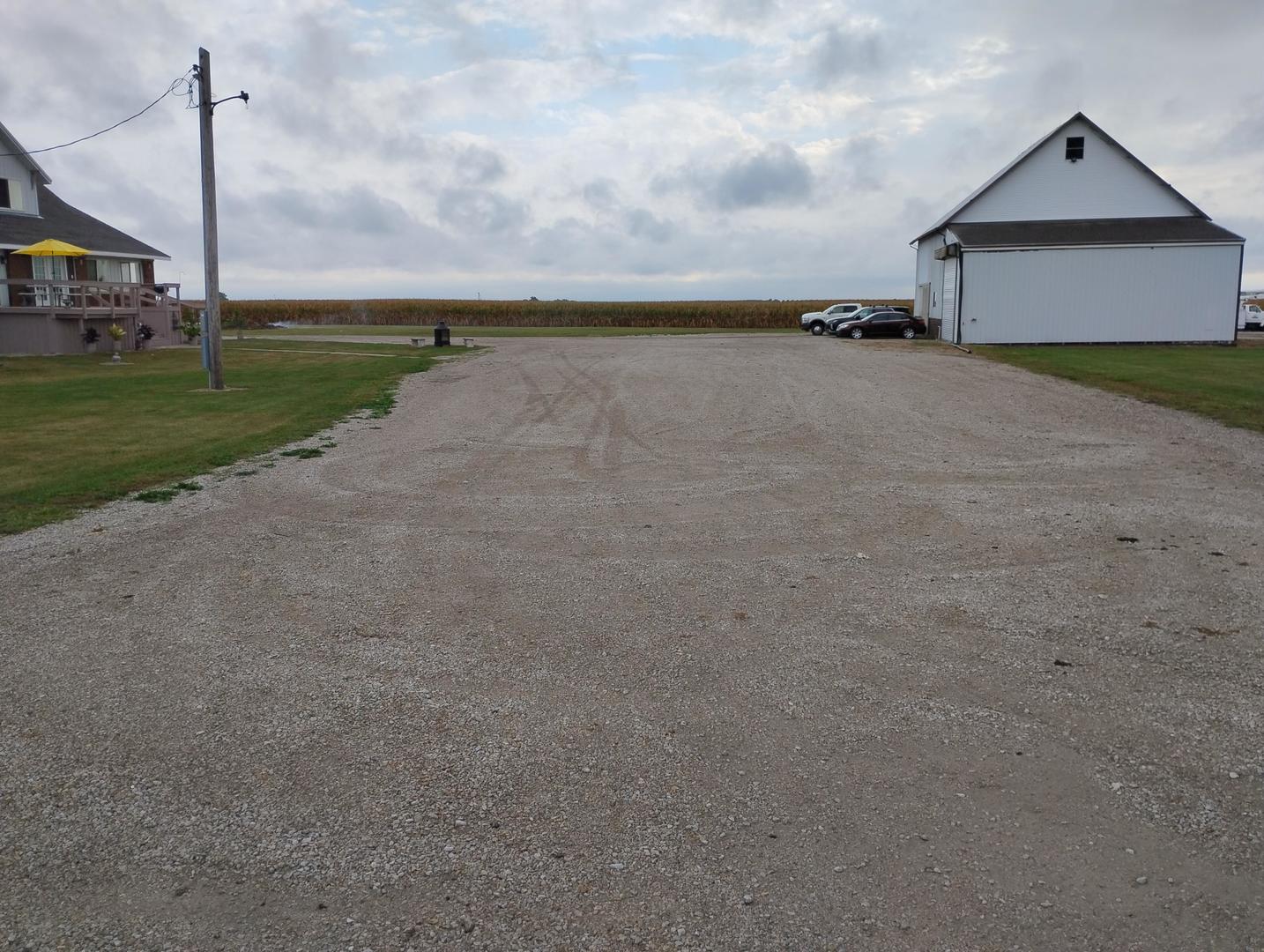 10788 North 1000 E Road Chenoa, IL 61726 - Photo 4 of 31