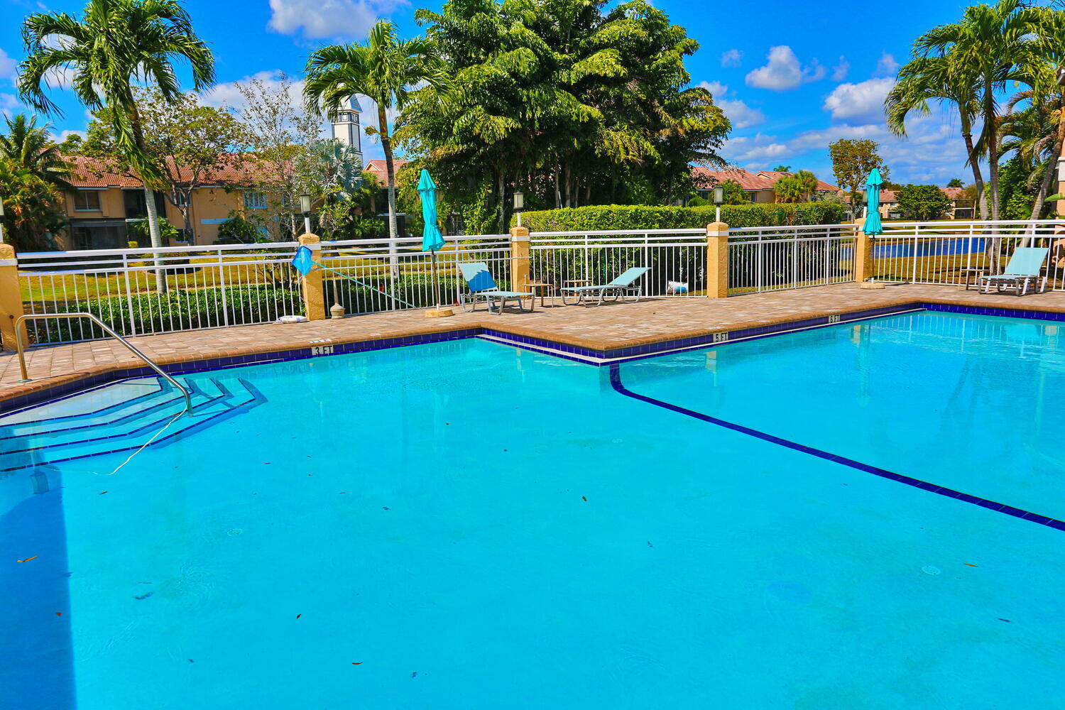 23085 Aqua View, Unit 5 Boca Raton, FL 33433 - Photo 41 of 48 Community Pool