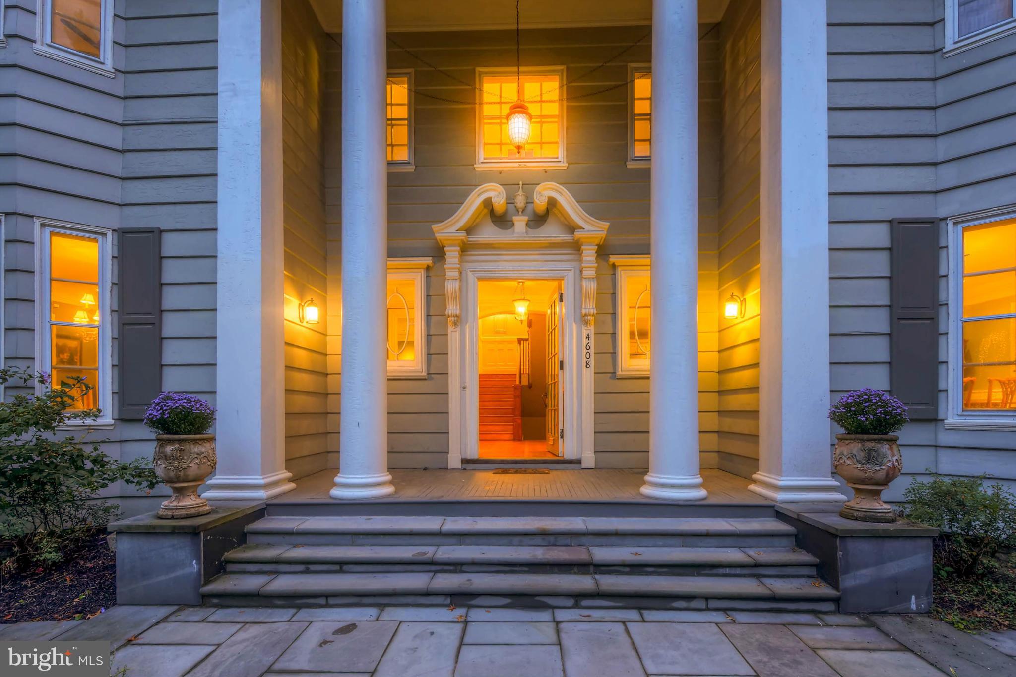 4608 Roland Avenue Baltimore, MD 21210 - Photo 3 of 30 Grand Entrance