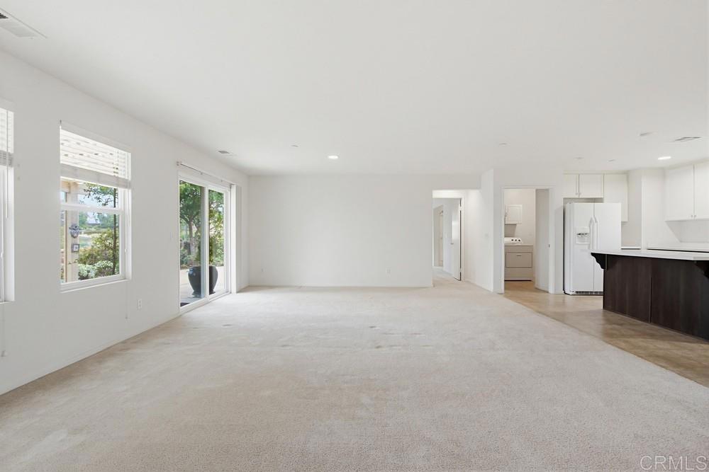 352 Tom McGuinness Jr Circle Fallbrook, CA 92028 - Photo 13 of 65