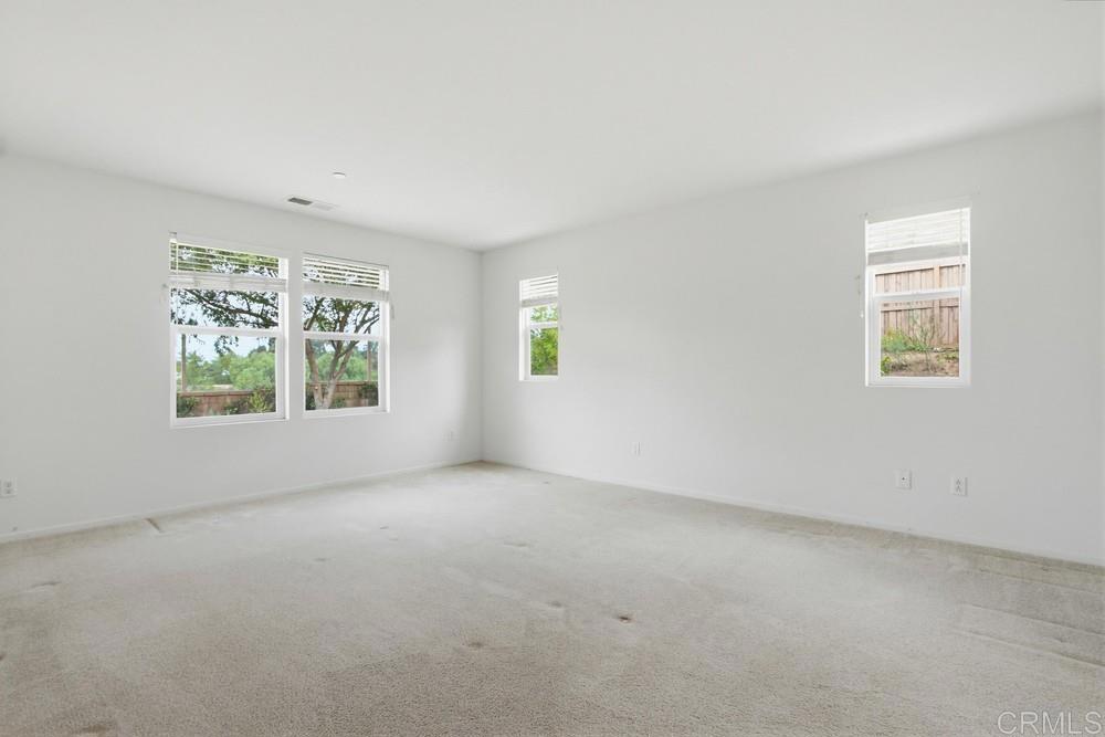 352 Tom McGuinness Jr Circle Fallbrook, CA 92028 - Photo 31 of 65