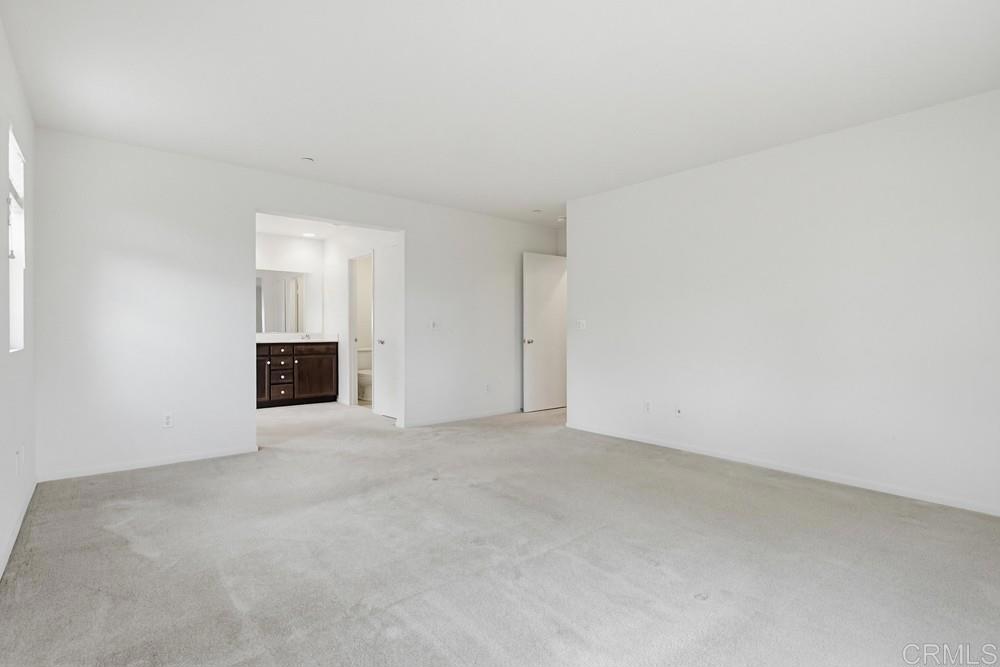 352 Tom McGuinness Jr Circle Fallbrook, CA 92028 - Photo 33 of 65