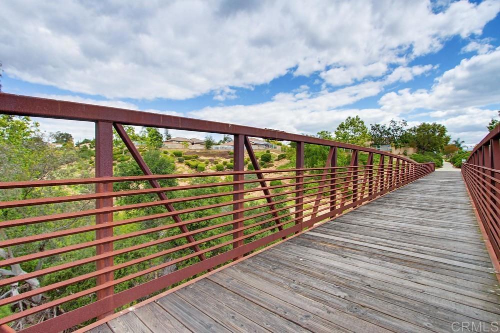 352 Tom McGuinness Jr Circle Fallbrook, CA 92028 - Photo 58 of 65