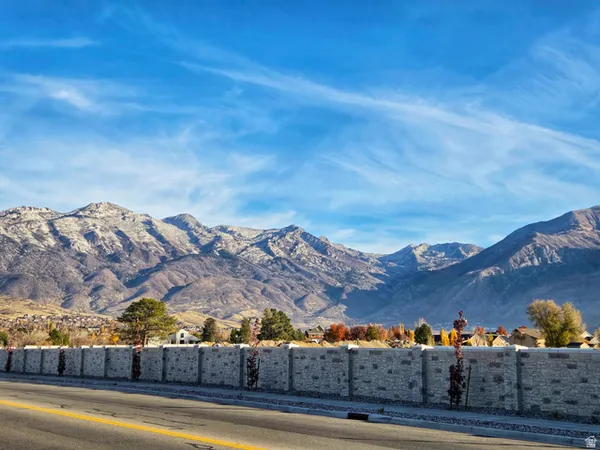 $1,040,000 | 11311 North 5150th Street West, Unit 6, American Fork, UT 84003