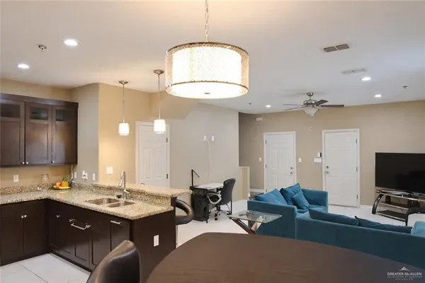 $1,200 | 1204 East Daffodil Avenue, McAllen, TX 78501