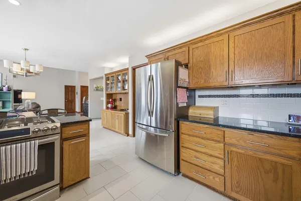 $409,900 | 4410 Hunter Drive, St. Joseph, MO 64506