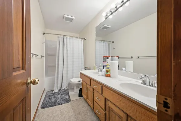 $409,900 | 4410 Hunter Drive, St. Joseph, MO 64506
